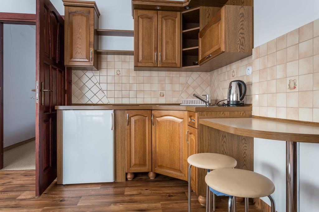 Sykowny Dworek Apartamenty コシチェリスコ エクステリア 写真