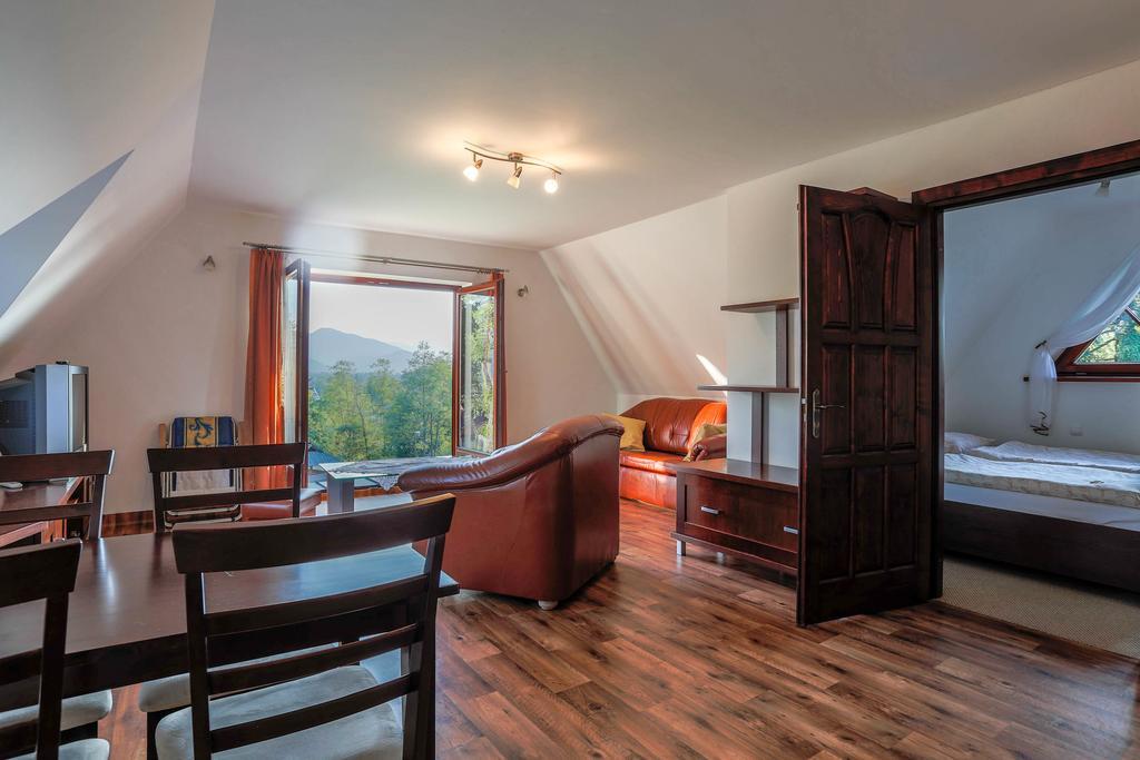 Sykowny Dworek Apartamenty コシチェリスコ エクステリア 写真