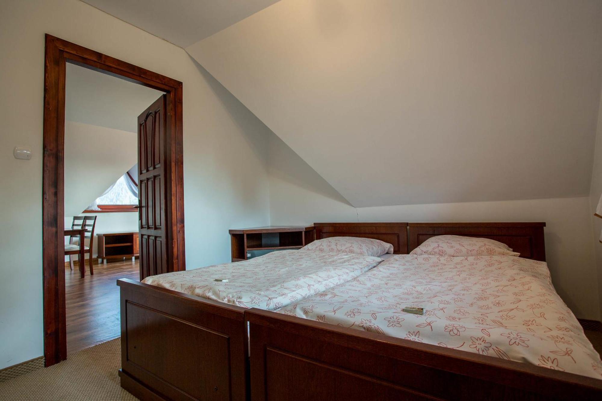 Sykowny Dworek Apartamenty コシチェリスコ 部屋 写真